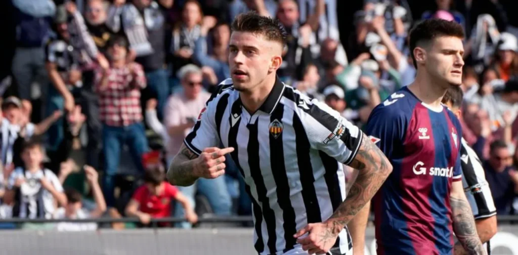 Levante vs Castellón: Un Derbi Festivo 1 Levante vs Castellón
